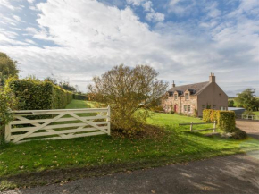 4 Bed in Ancrum CA035